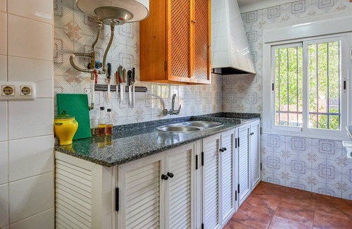 El Bosque Villa | La Casa del Naturalista El Bosque by Ruralidays