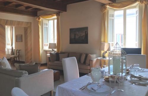 Rione V Ponte Apartment | La casa dell'Arte nel cuore di Roma