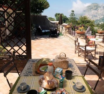 Tiberio Bed & Breakfast | La casa di Armando