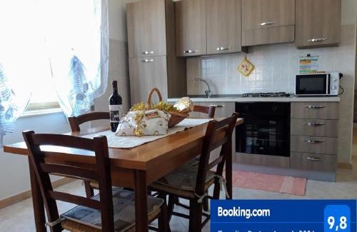 San Giovanni Suergiu House | La Casa Di Donato E Maria
