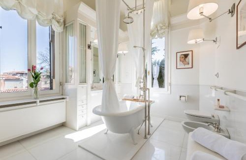 Dorsoduro Apartment | La casa di Hubert De Givenchy - Dimora Italia