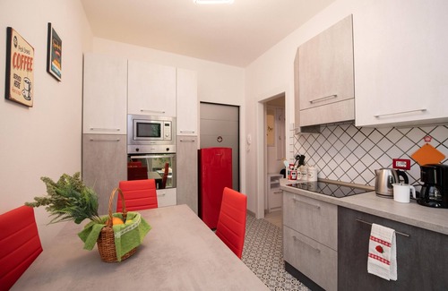 Salo Apartment | La Casa di Johnny