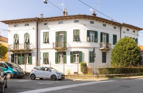 Gorizia Apartment | La casa di K i p l i n g "charme coloniale & storia"