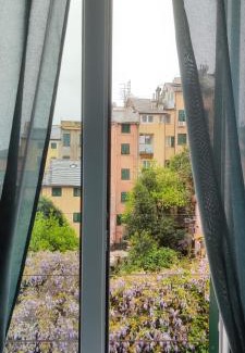 Pegli Apartment | La Casa di Linda