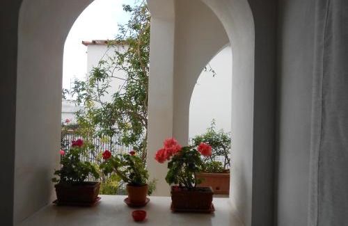 Tiberio Apartment | La Casa Di Massimiliano - Villa del Sole