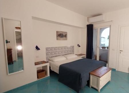 Tiberio Apartment | La Casa Di Massimiliano - Villa del Sole