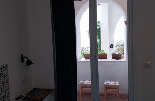 Tiberio Apartment | La Casa Di Massimiliano - Villa del Sole