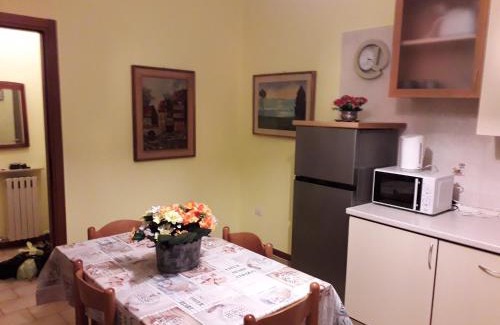 Citta Bassa House | LA CASA DI TERRY Borgo Storico Centro Città