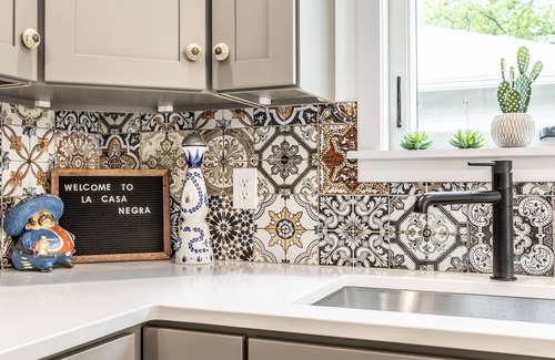 Meridian-Kessler House | La Casa Negra - Spanish Townhome in SoBro