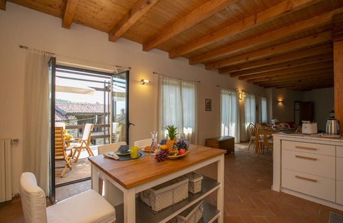 Nebbiuno House | La Casa nel Borgo Lake View, Nebbiuno, Italy