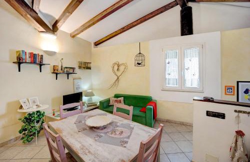 Diano Arentino Apartment | La casa nel Caruggio