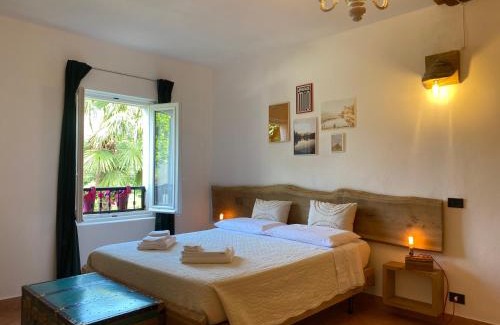 Orta San Giulio Apartment | La Casa Rosa di Riso Amaro