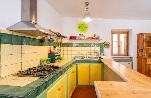 Rocca Massima House | La Casetta dei Colori