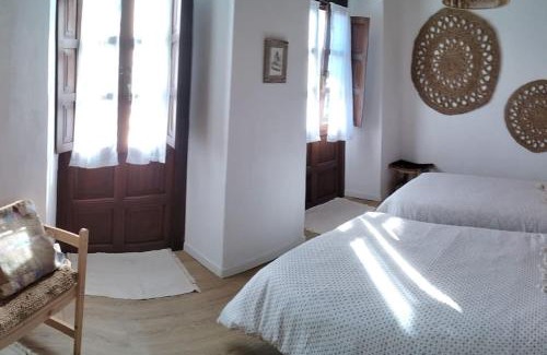 Santa Eulalia House | La Casina Roja - Santolaya de Cabranes