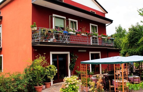 Lagonegro House | La Casina Rossa