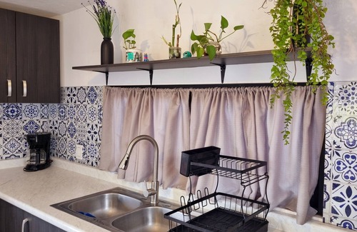 Texcoco de Mora Apartment | La casita azul (whole house)