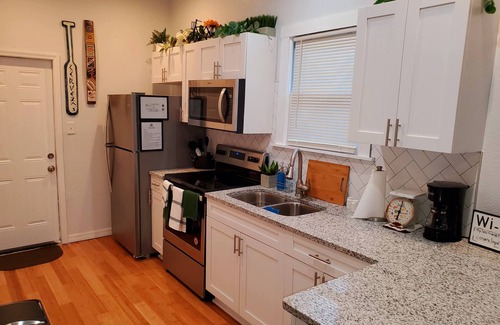 Ybor City House | La Casita Blanca Ybor City Tampa