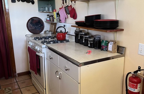 Bisbee House | LA CASITA: Charm/Privacy, Stunning Patio, pet friendly