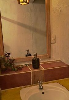 Pasajcap Bed & Breakfast | La Caverna inn
