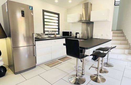 La Possession Villa | La Caze Shady 2 Chambres, Piscine à 20 mn du Lagon de Saint Gilles