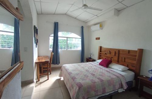 Llano de Los Patos House | La Ceja Beach House