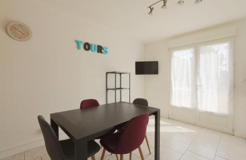Saint-Cyr-sur-Loire Apartment | La Chanterie