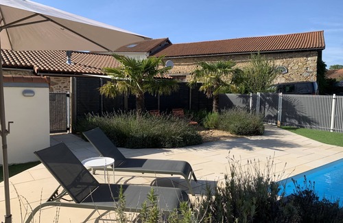 Maisonnais-sur-Tardoire Cottage | La Charnière Chadalais- Luxury 4* Gite for Two