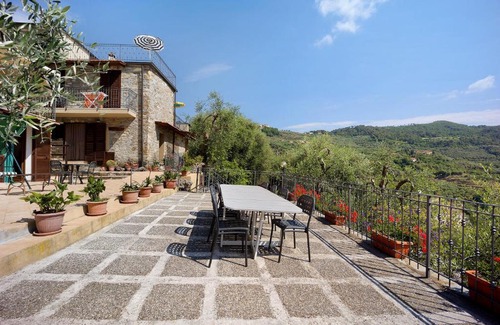 Rossi Apartment | La Cicala 5