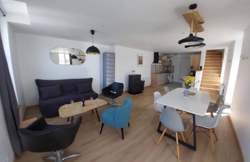 Thury-Harcourt House | La Cigogne, Moderne, Spacieux et Bien Placé