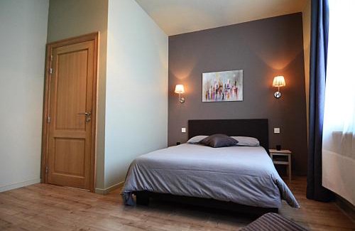 Neufchateau House | La Citadine