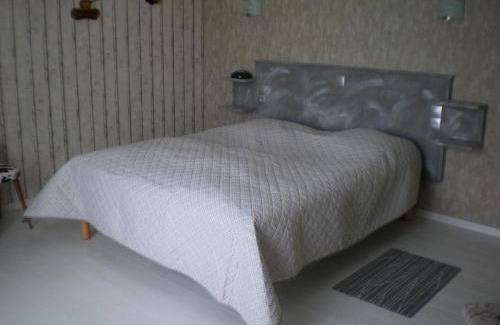 Largillay-Marsonnay Bed & Breakfast | La clé des champs