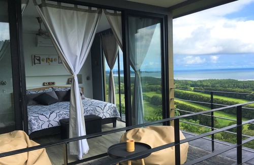 Javilla Hotel | La Colina Pura vista