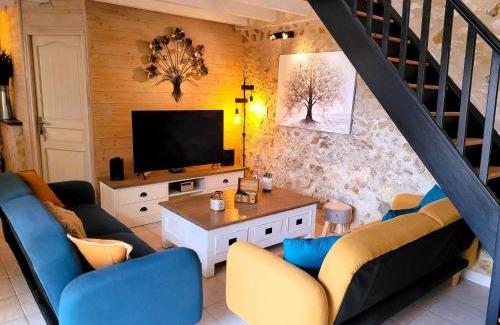 Sourzac House | La Colline Truffière