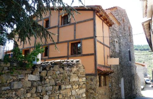 Navalsaz Apartment | La Colmenita