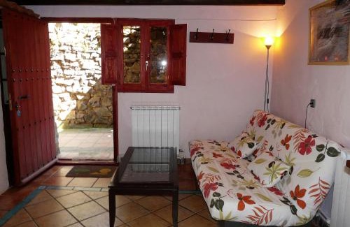 Navalsaz Apartment | La Colmenita