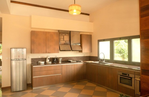 Ambodifototra Apartment | La Colombine