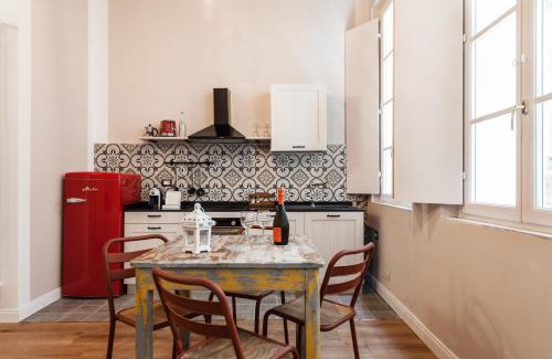 Lucca Historical Center Apartment | La conchiglia