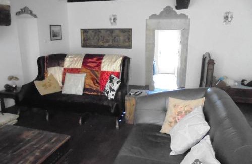 Pillac House | La Coquille Cottage