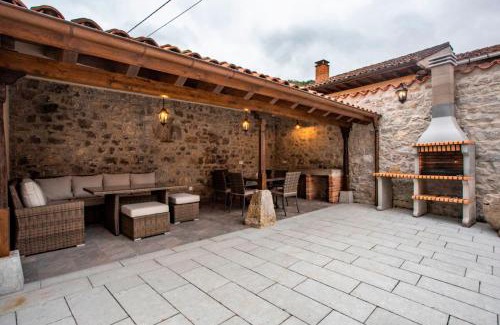 Debodes House | La Corrolada de Ana