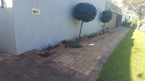 Greater Johannesburg Metropolitan Area Apartment | "La Couronne"