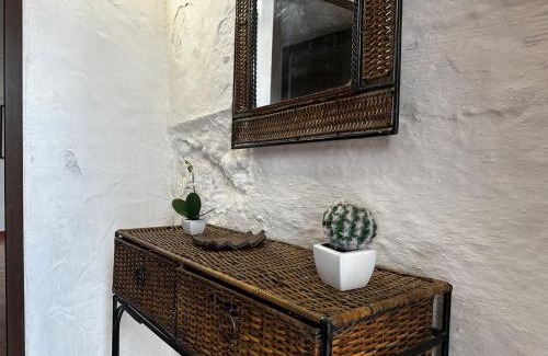 Paterna Apartment | LA CUEVA de TONI EL SECO