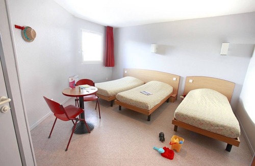 Port Hostel | La Digue