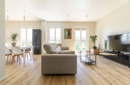Quartiere XI Portuense Apartment | La Dolce Vita - Trastevere Station Sunny Penthouse
