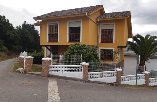 Tineo House | La estrella