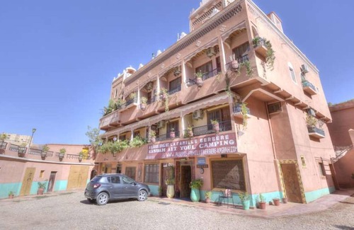 Ait Sedrate Sahl Charkia House | La Famille Berbère