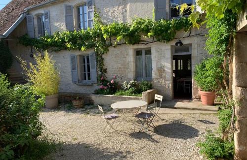 Coussegrey Apartment | La Ferme de Victor - Maison de village