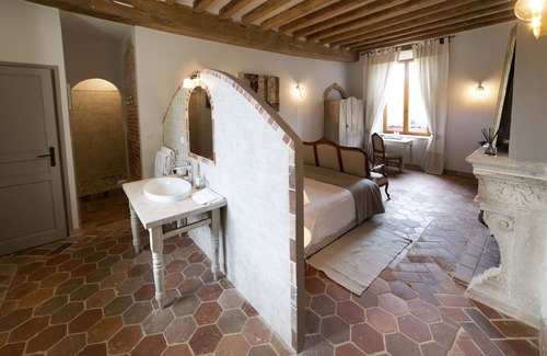 Bleury-Saint-Symphorien Bed & Breakfast | La Ferme de Bouchemont
