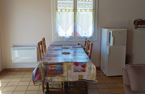 Puivert House | La Ferme Tranquille Group Gîte for 12 people