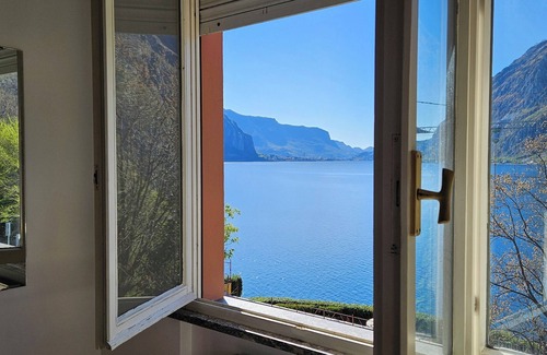 Abbadia Lariana Apartment | La finestra sul lago