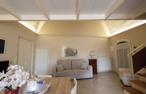 Sasso Barisano Apartment | La finestra sul campanile - Rosaria